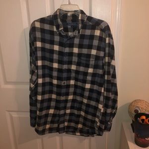 Men’s flannel shirt